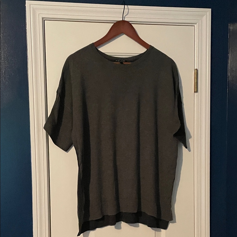 Eileen Fisher Black and Grey Crewneck Short Sleeve Knit Top
